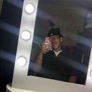 Meet your Posher, Rogelio